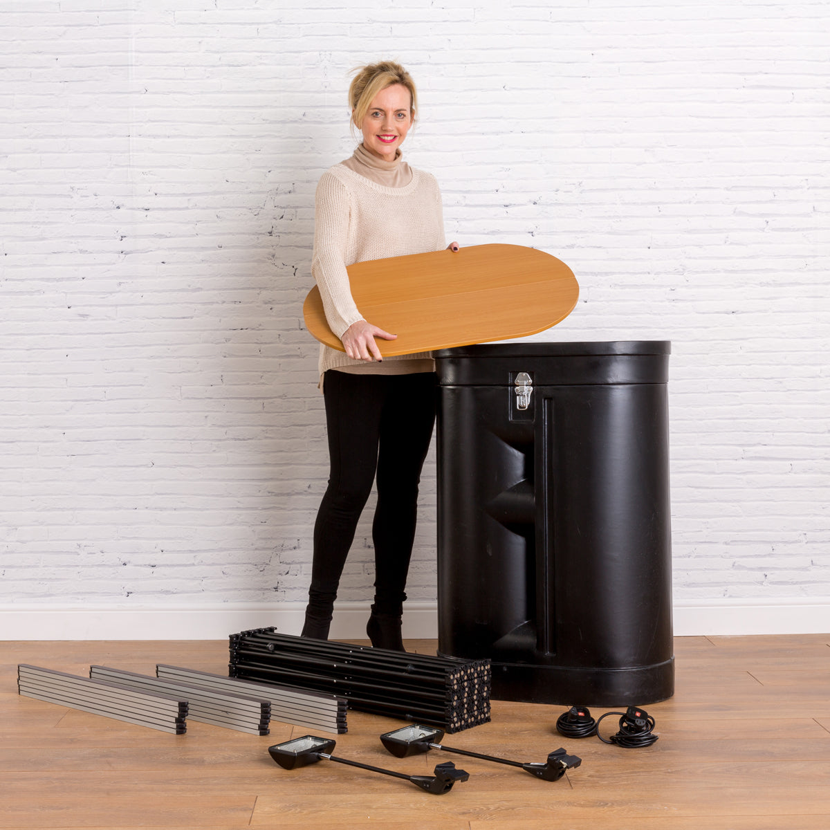 Pop-up Stand - 3 x 4 Curved